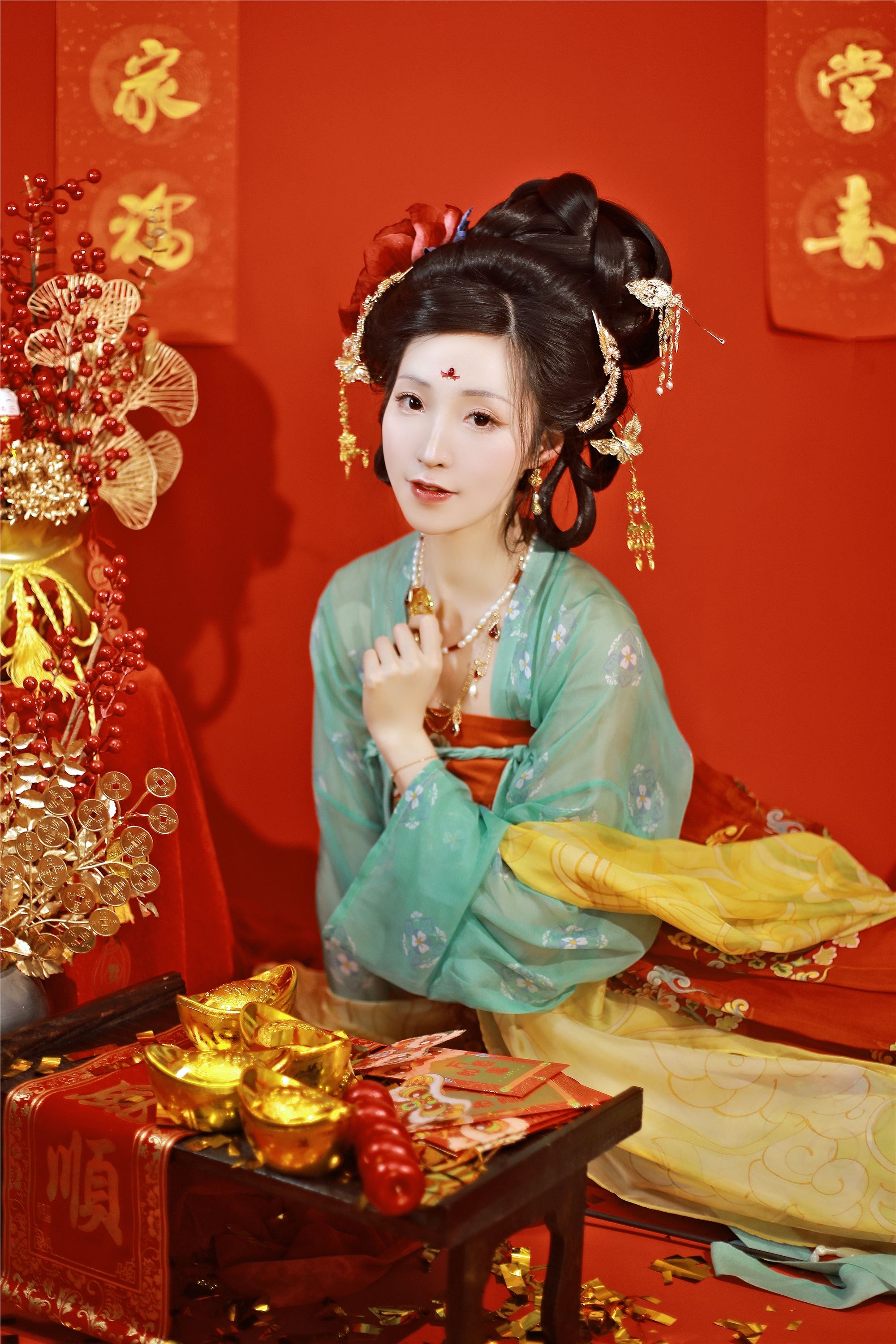 YITUYU艺图语 2025.01.31 烟火年年 李猜